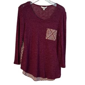Charming Charlie maroon long sleeve knit top with matching pocket. Size Medium